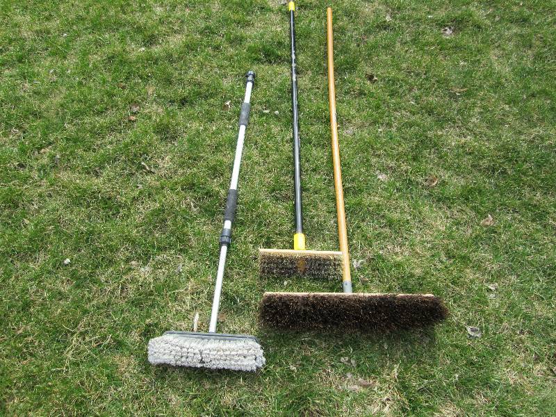 lot 63 image: Hose Brush, Push Broom, Wire Brush
