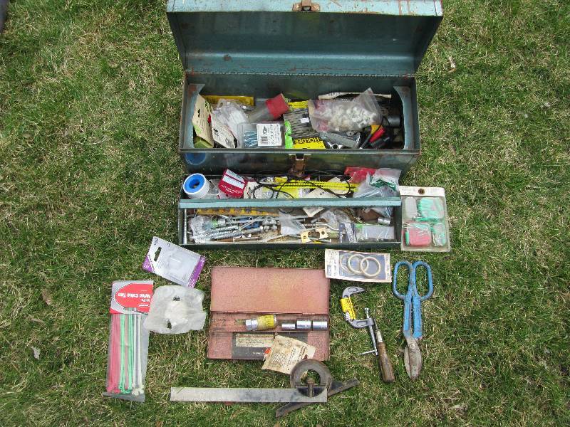 lot 77 image: Tool Box Filled w Misc