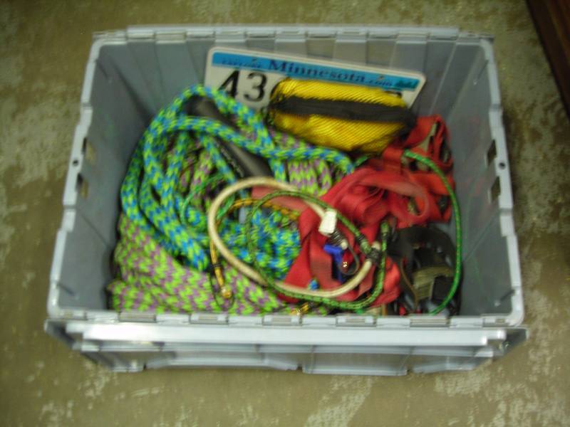 Bin With tow Rope, straps,Ratchet Straps & Heavy Duty Boat Tow Rope