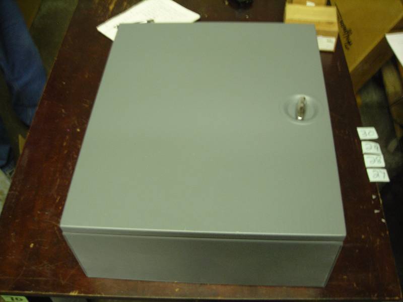 Hoffman Box 20 x 24 Nema 1