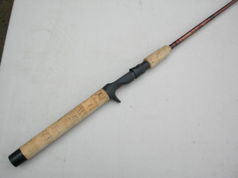 lot 8 image: G. Loomis CBR845 Crank Bait Rod 7
