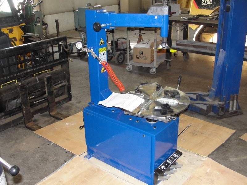 NEW Rheinland Tire Changer