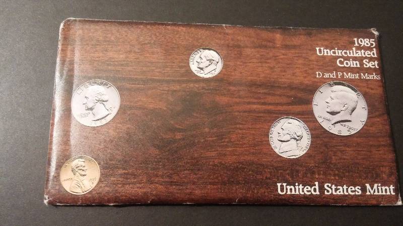 US Mint 1985  P&D - Uncirculated