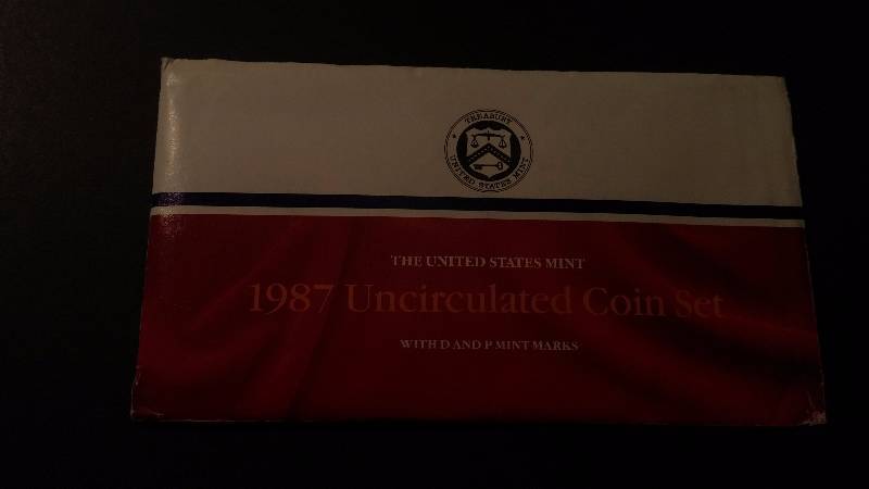US Mint 1987  P&D - Uncirculated