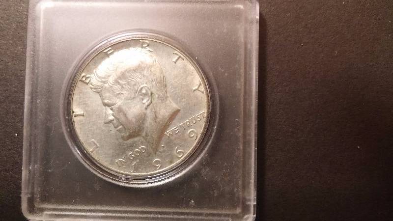1969 Kennedy 12 Dollar - D