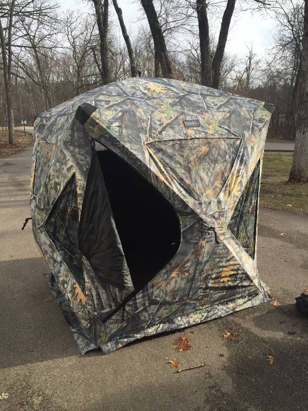 lot 3 image: Gander Mountain Ground Blind