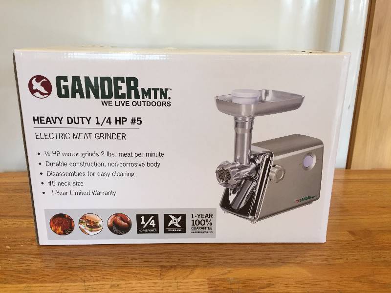 lot 9 image: Gander MTN. Electric Meat Grinder