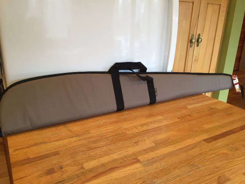 lot 63 image: Soft Gun Case