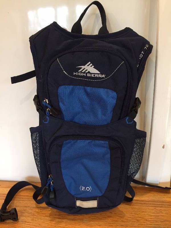 lot 13 image: High Sierra Hiking Water Pack