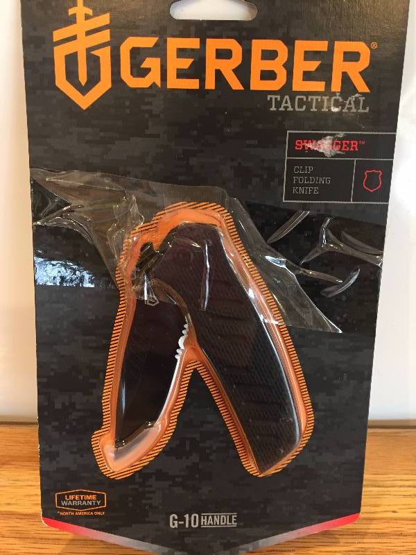 lot 20 image: Gerber Tactical Swagger Clip Folding Knife