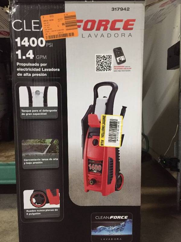 lot 61 image: Clean Force 1400 Power Washer