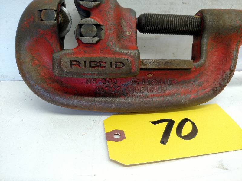 lot 70 image: Ridgid Pipe Cutter, No. 202, 18-2...
