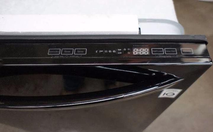 LG Dishwasher - Model # (LDF7774BB)