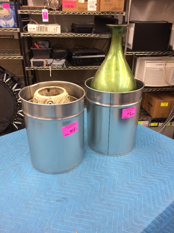 lot 43 image: Vases  - Stans 41 & 52 high   2 tins