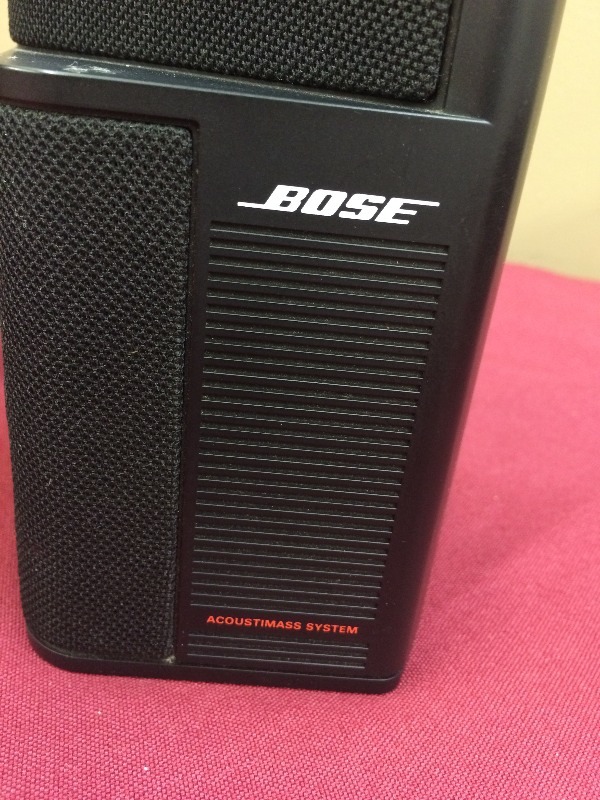 lot 29 image: Bose Speakers   SE-5   works  lot of 2