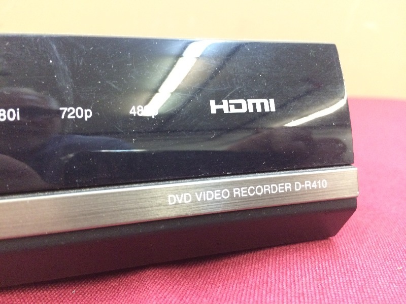 lot 31 image: Toshiba  DVD Player wremote   DR-410  works