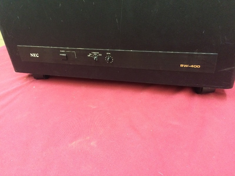 lot 70 image: NEC SW-400 Subwoofer - works