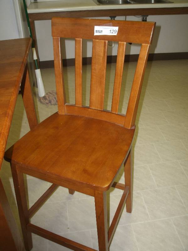 Bar table w1 chair