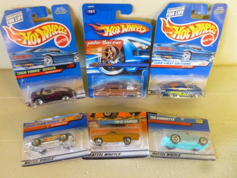 lot 40 image: Hot Wheels