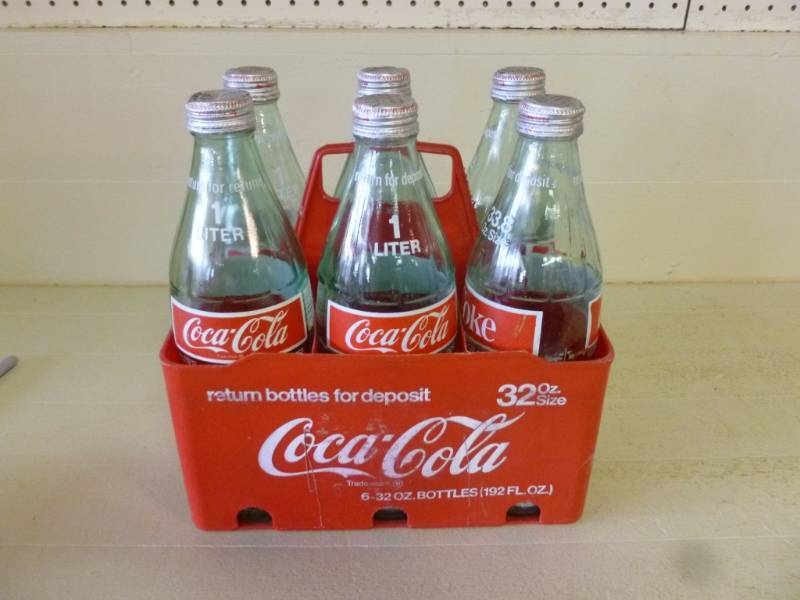 lot 51 image: Coca-Cola Collectible