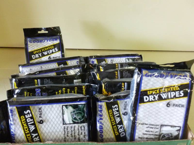 lot 109 image: Car Dry Wipes