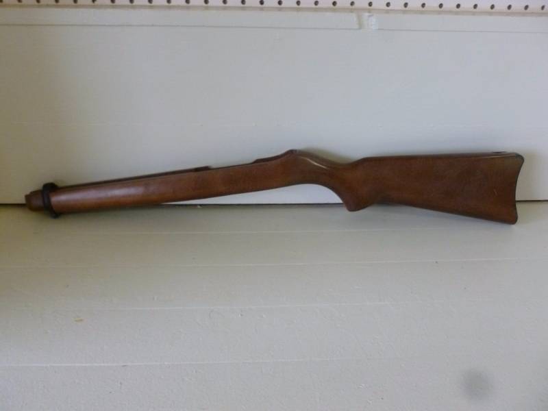 lot 112 image: Wooden Gun Stock