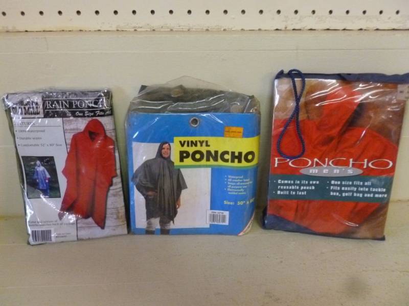 lot 140 image: Rain Ponchos