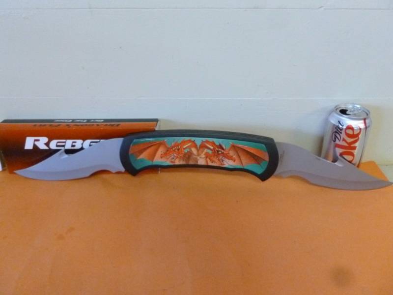lot 173 image: Knife