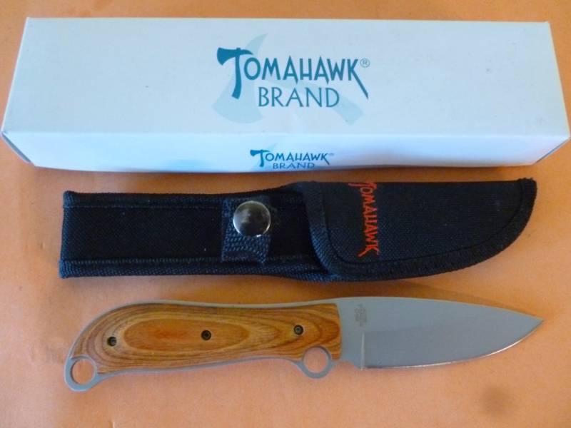 lot 175 image: Knife