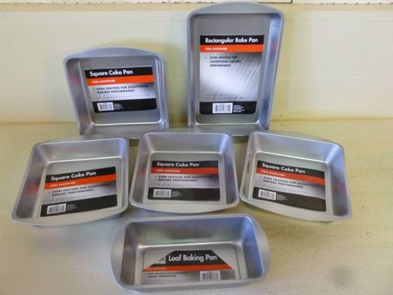lot 191 image: New Baking Pans