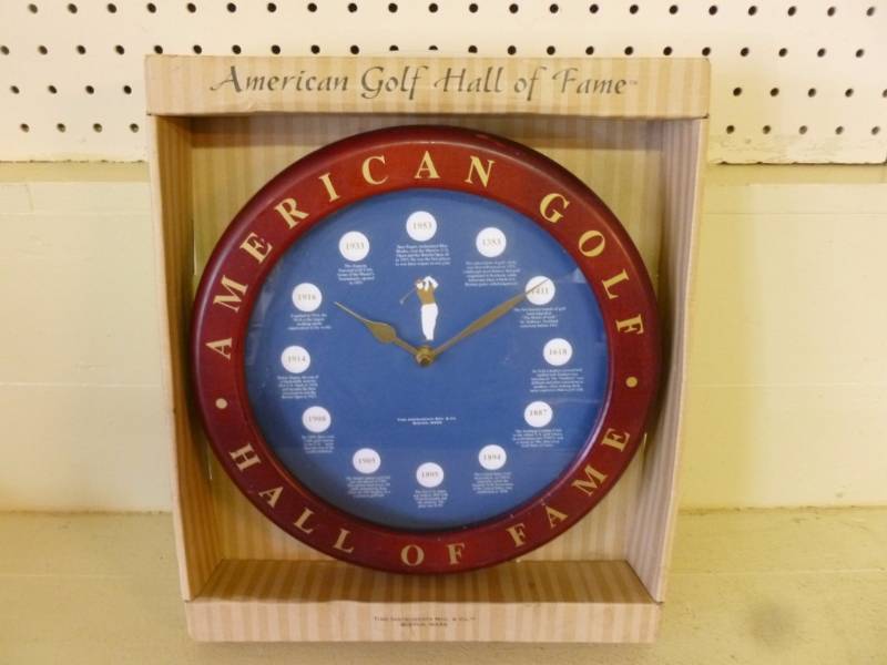 lot 262 image: Wall Clock