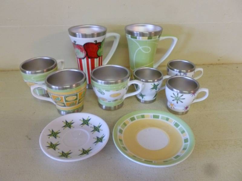 lot 265 image: Beverage Cups
