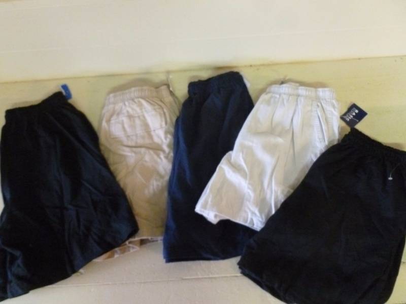 lot 317 image: New Clothes