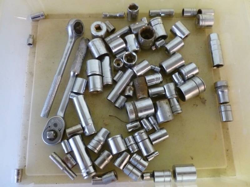 lot 335 image: Tools