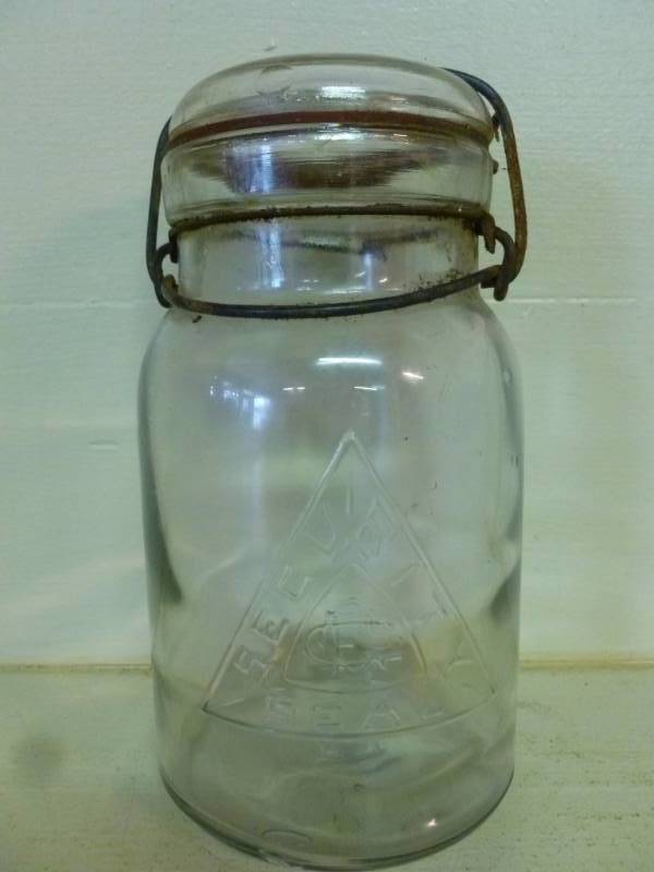 lot 345 image: Vintage Canning Jar