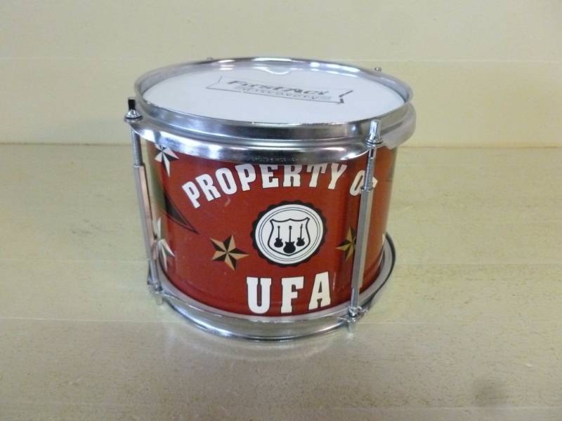 lot 353 image: Kids Drum
