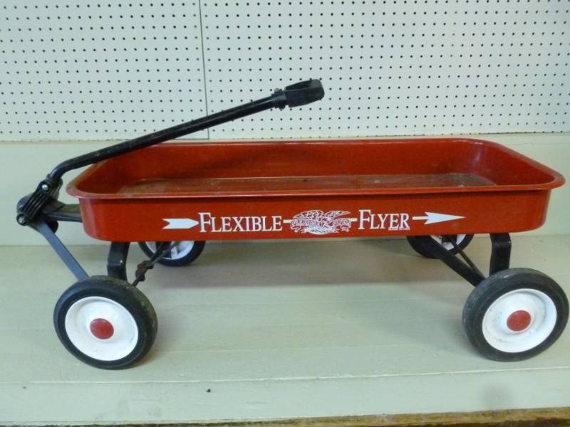 lot 372 image: Kids Wagon