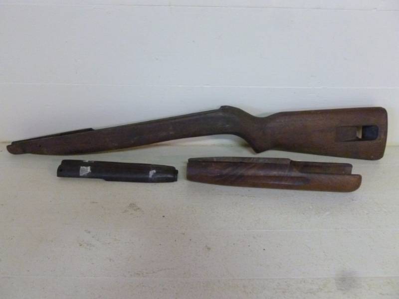 lot 381 image: Vintage Gun Stock