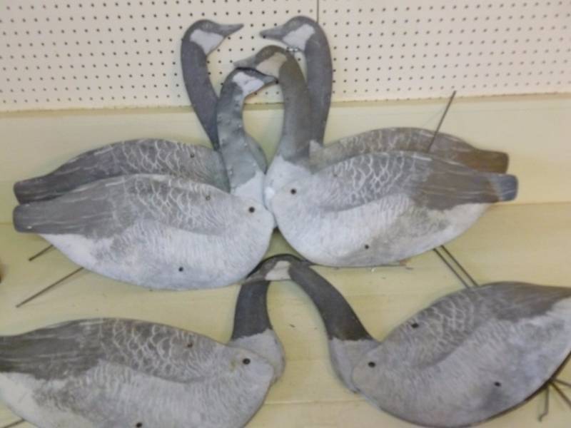 lot 390 image: Vintage Goose Decoys