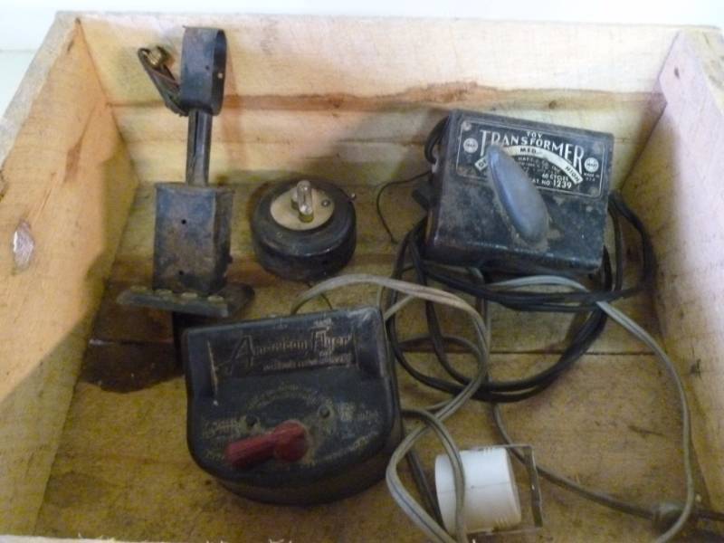 lot 400 image: Vintage Hobby Train Transformer