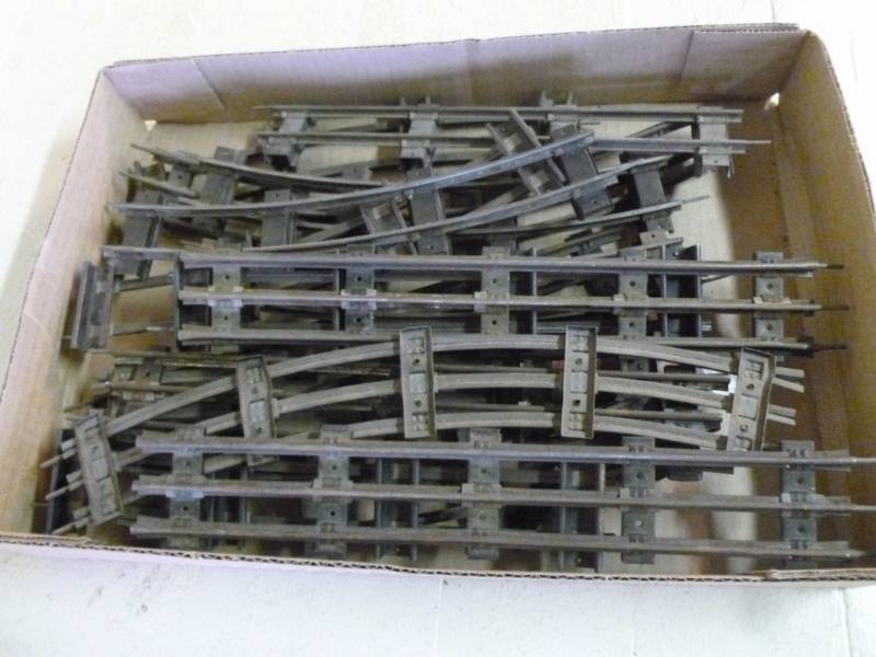 lot 401 image: Vintage Train Track
