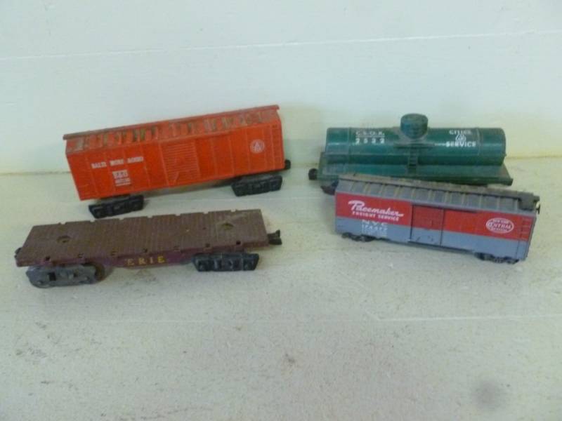 lot 408 image: Vintage Train Cars
