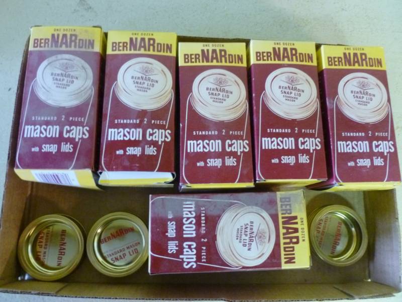 lot 414 image: Vintage Canning Caps  Lids