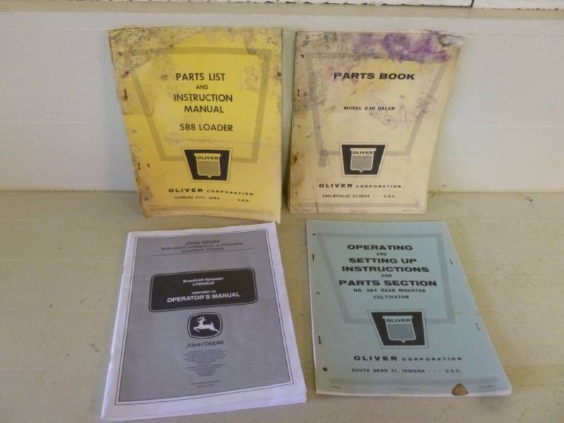 lot 447 image: Vintage Manual