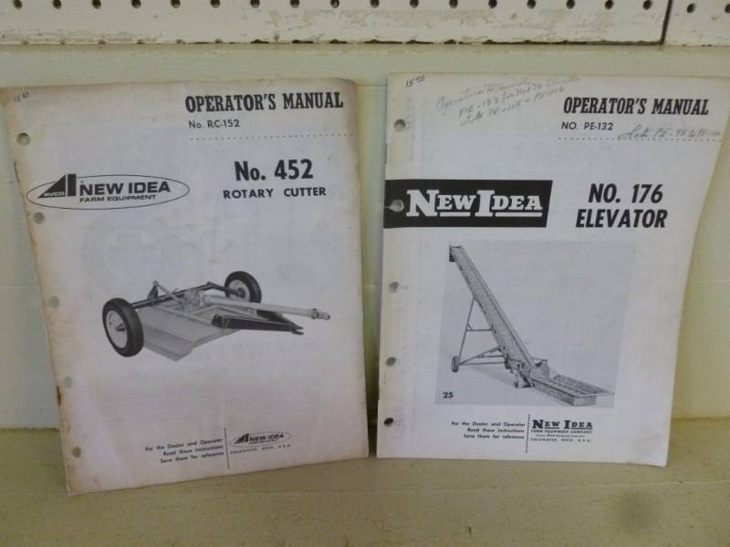 lot 448 image: Vintage Manual