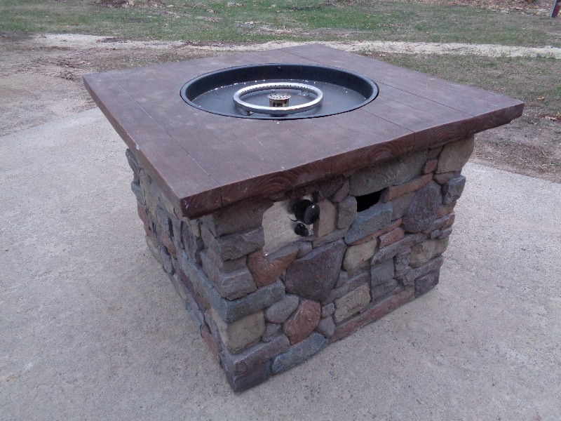 lot 4 image: Propane Fire Pit