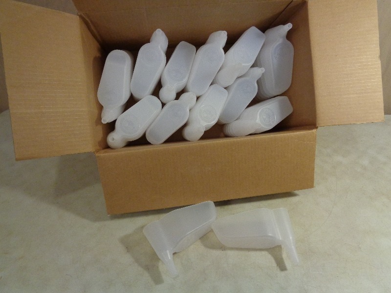 lot 83 image: 66 New Plastic Funnels