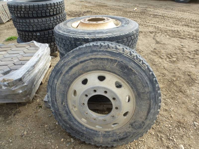 Briggstone Truck Tires