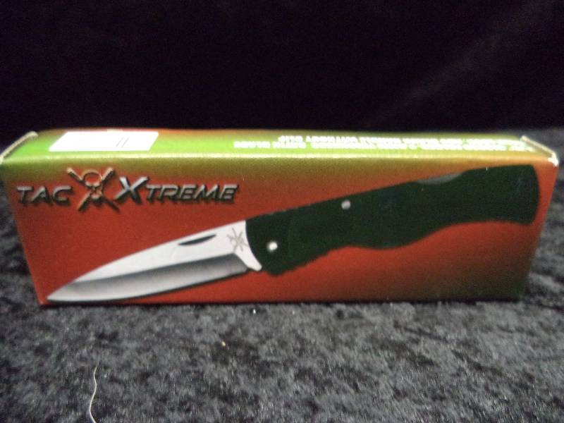 lot 107 image: Collectible Knife - Tac XtremeBlack Handle