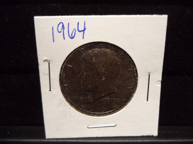 lot 31 image: 1964 Kennedy Half Dollar
